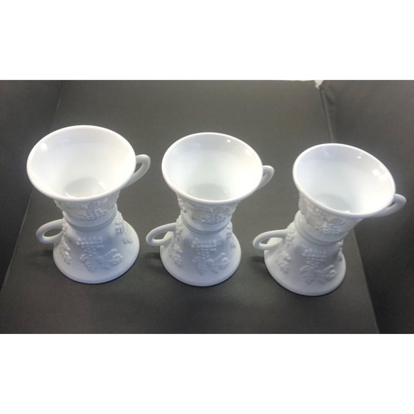 Milk Glass tea and coffee cups, high quality. - Picture 3 of 6